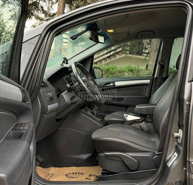 Opel Zafira 1.6 COSMO CNG