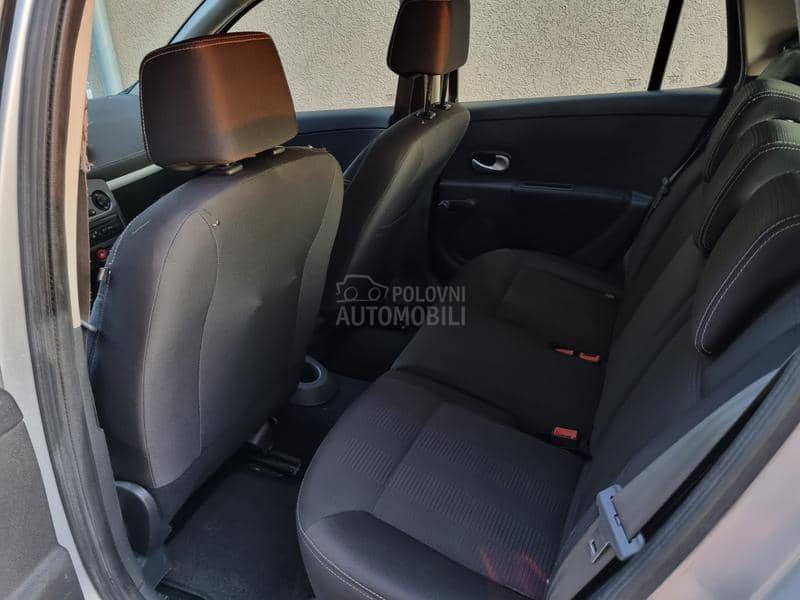 Renault Clio 1.2 tce / NAV /