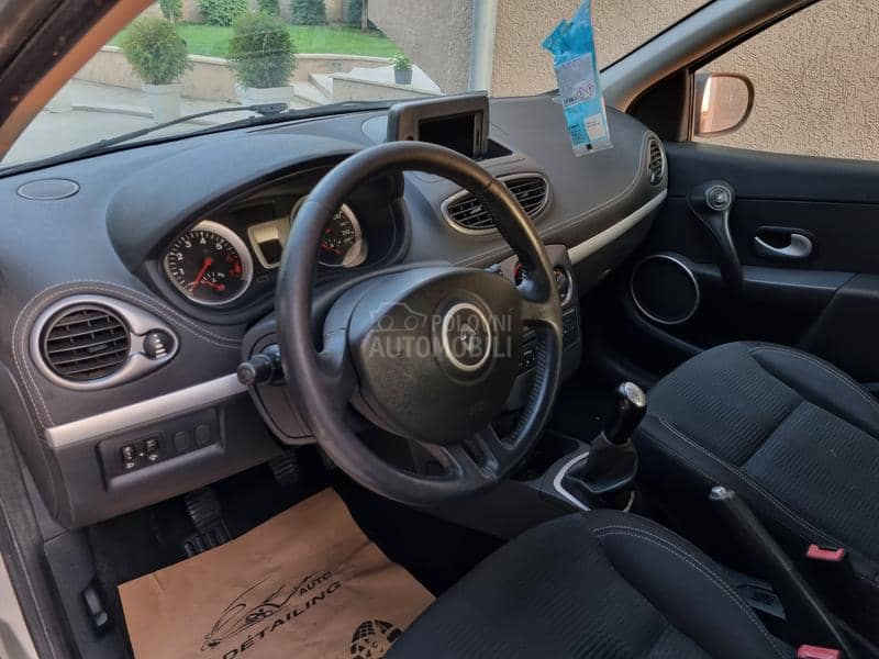 Renault Clio 1.2 tce / NAV /