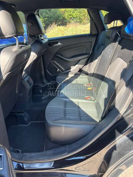 Mercedes Benz B 180 Resistrovan do 8/26
