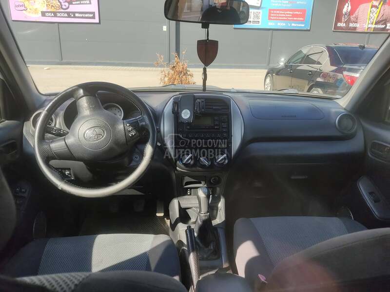 Toyota RAV 4 