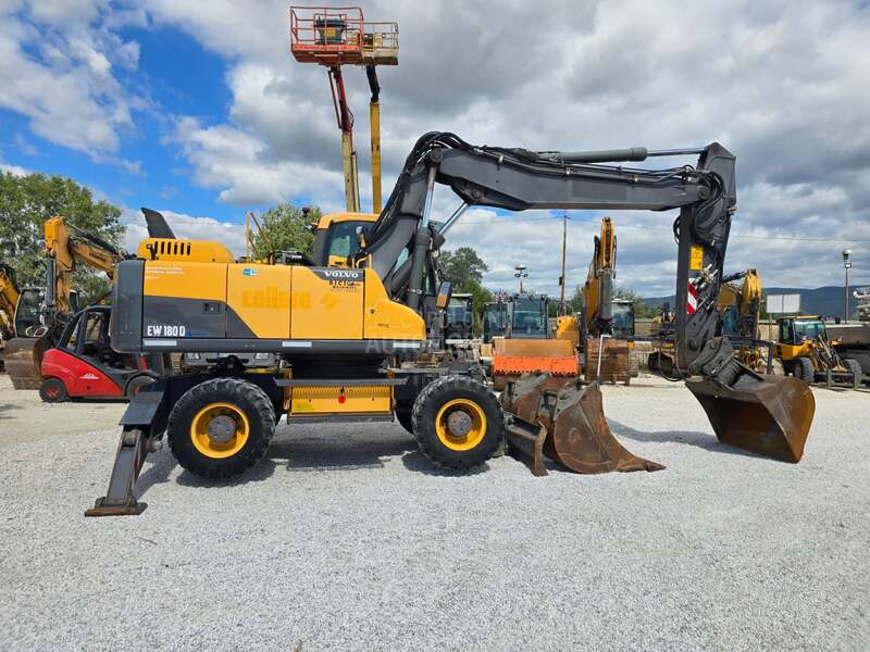 Volvo EW180D