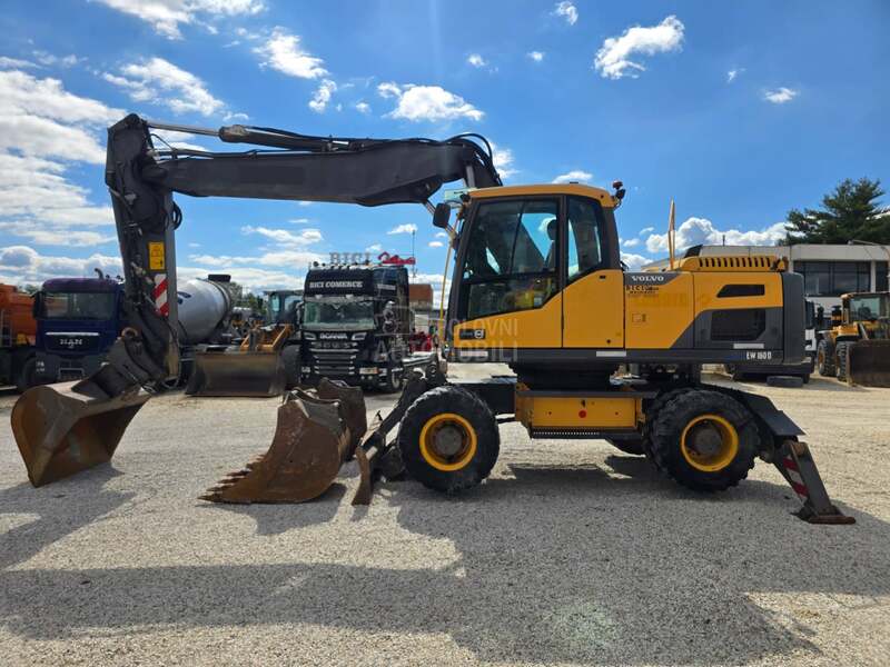 Volvo EW180D
