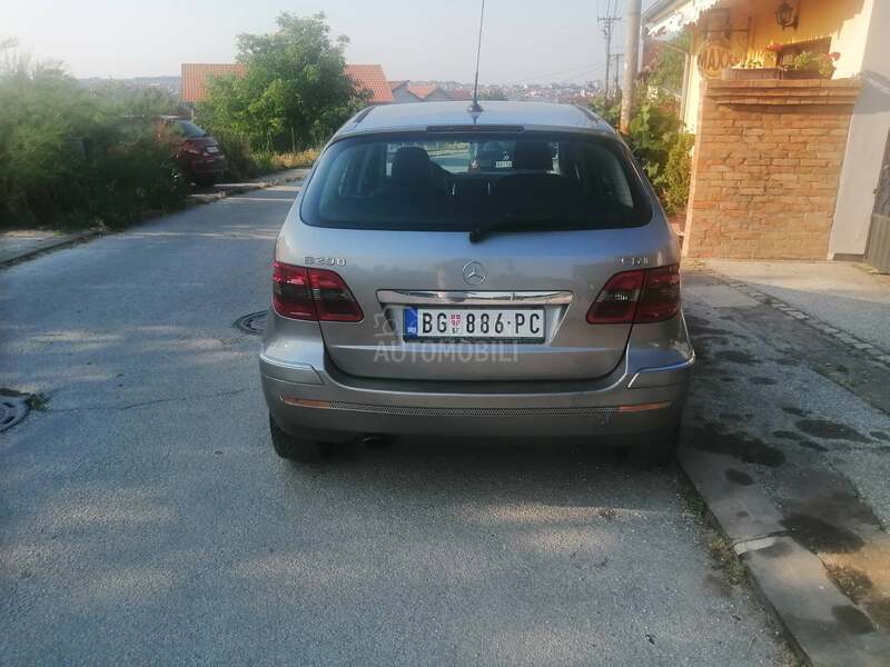 Mercedes Benz B 200 CENA HIT