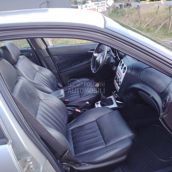 Alfa Romeo 156 