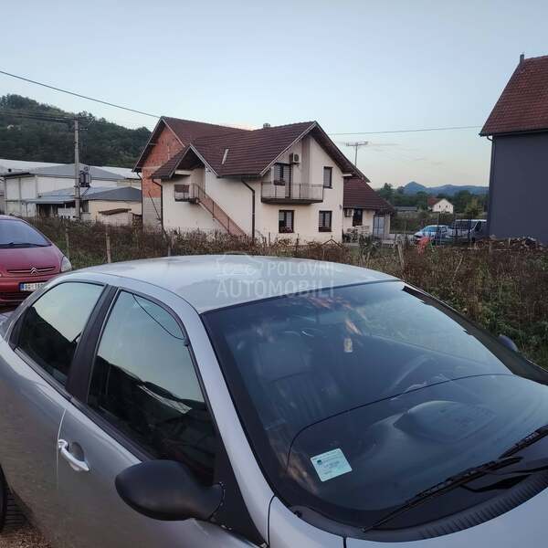 Alfa Romeo 156 