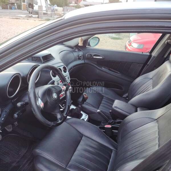 Alfa Romeo 156 