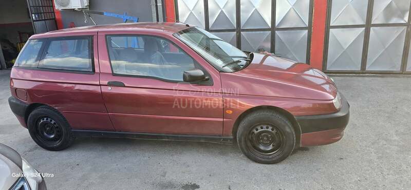 Alfa Romeo 145 CENA HIT
