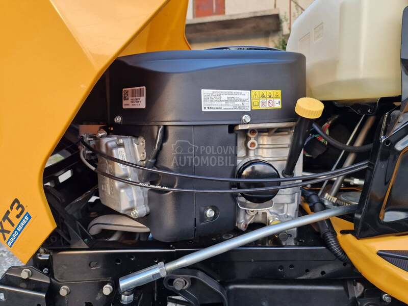 Cub Cadet XT 3