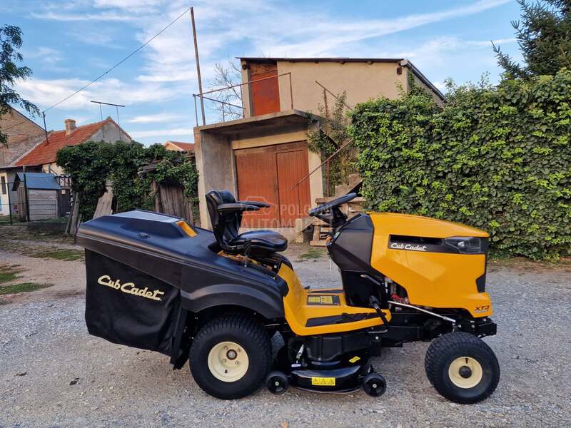 Cub Cadet XT 3