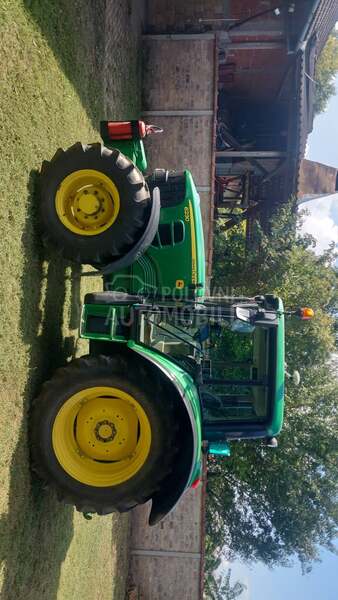 John Deere 6230