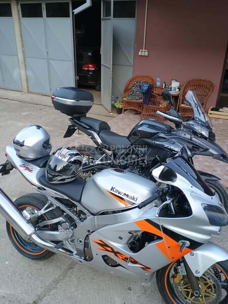 Kawasaki ZX9R
