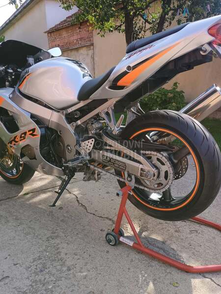 Kawasaki ZX9R