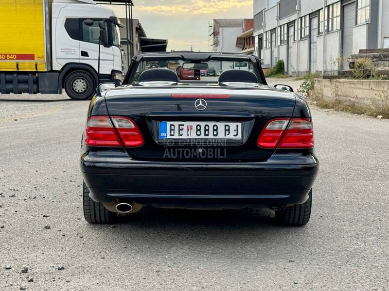 Mercedes Benz CLK 200 Elegance