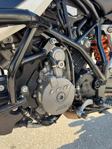 KTM 990 SMT