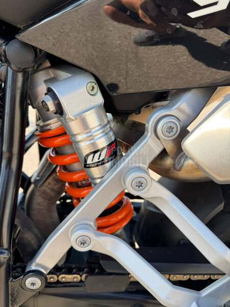 KTM 990 SMT