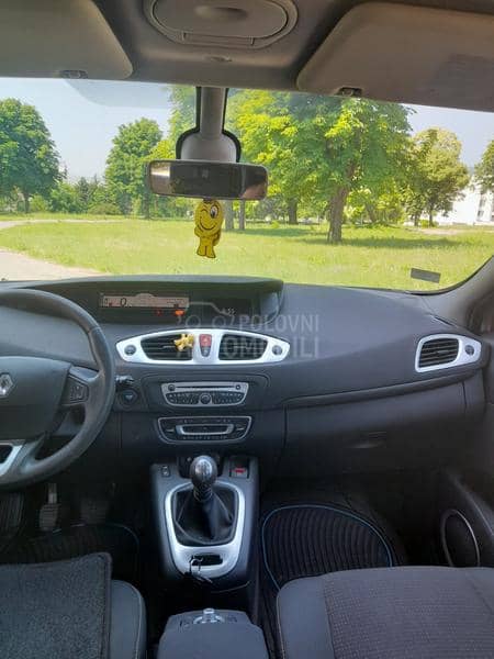 Renault Scenic 1.5 DCI