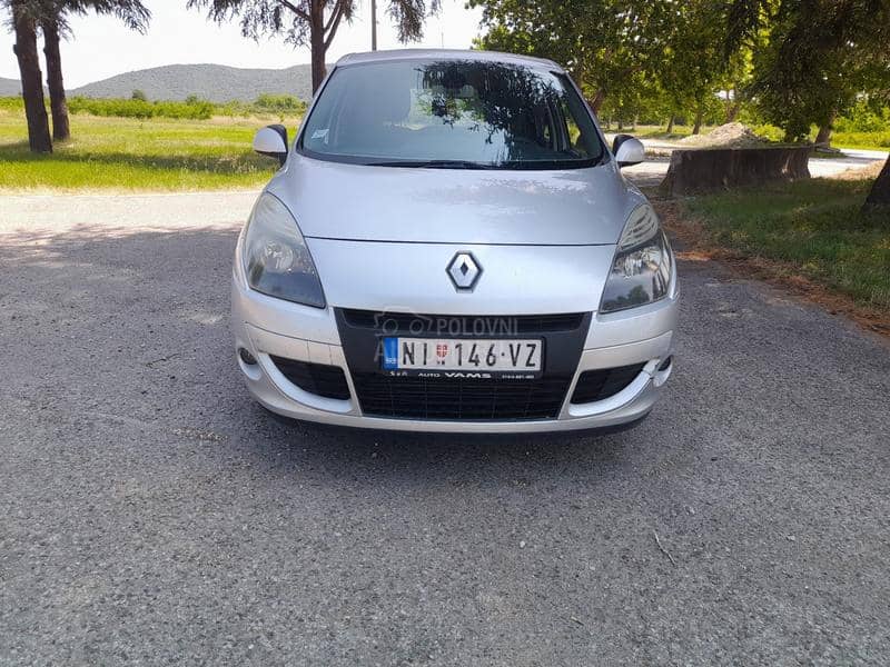 Renault Scenic 1.5 DCI