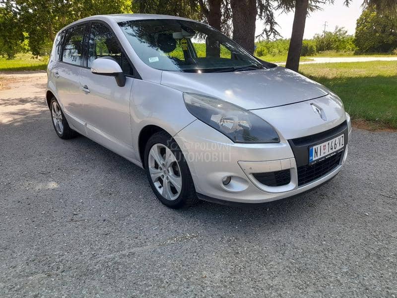 Renault Scenic 1.5 DCI