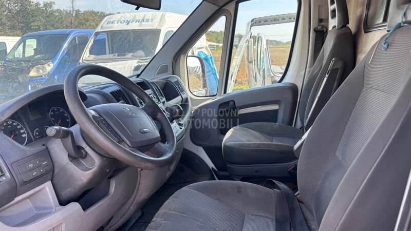 Peugeot Boxer 2.2