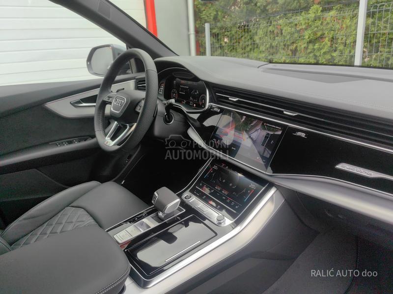 Audi Q8 50TDI/S LINE/HIBRID