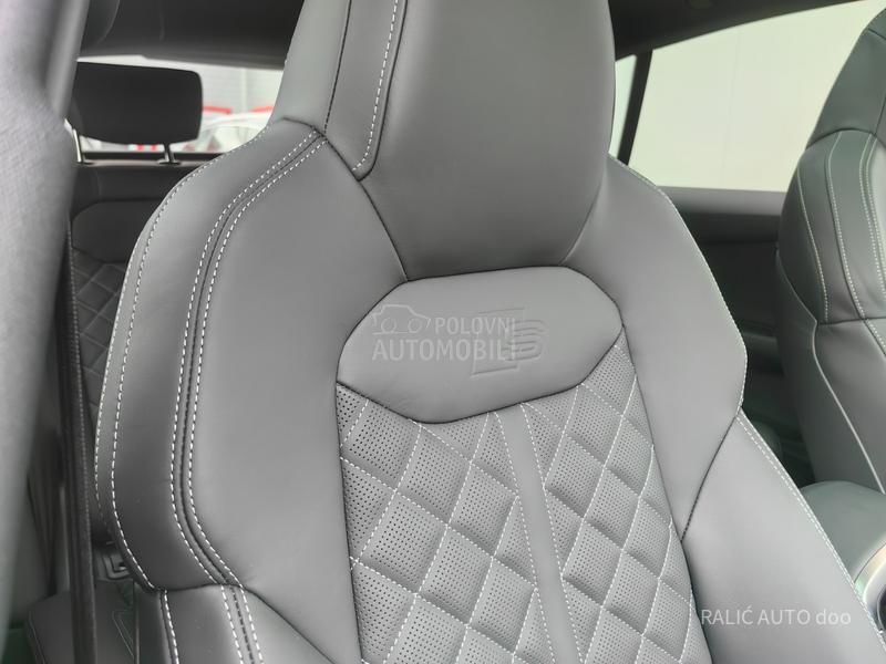 Audi Q8 50TDI/S LINE/ HIBRID