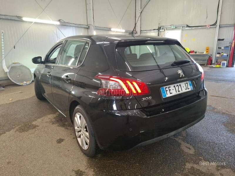 Peugeot 308 1.2 110 business