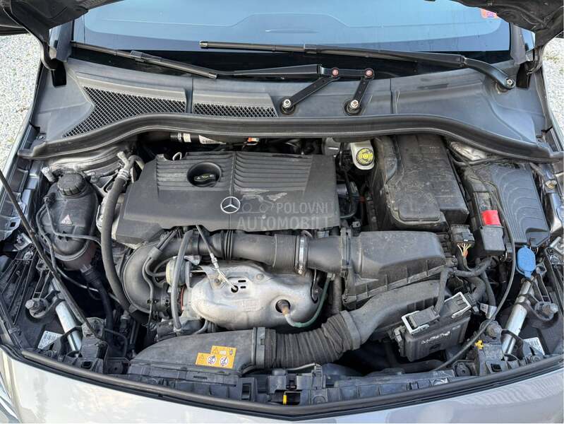 Mercedes Benz B 180 u.v.o.z. C.H.