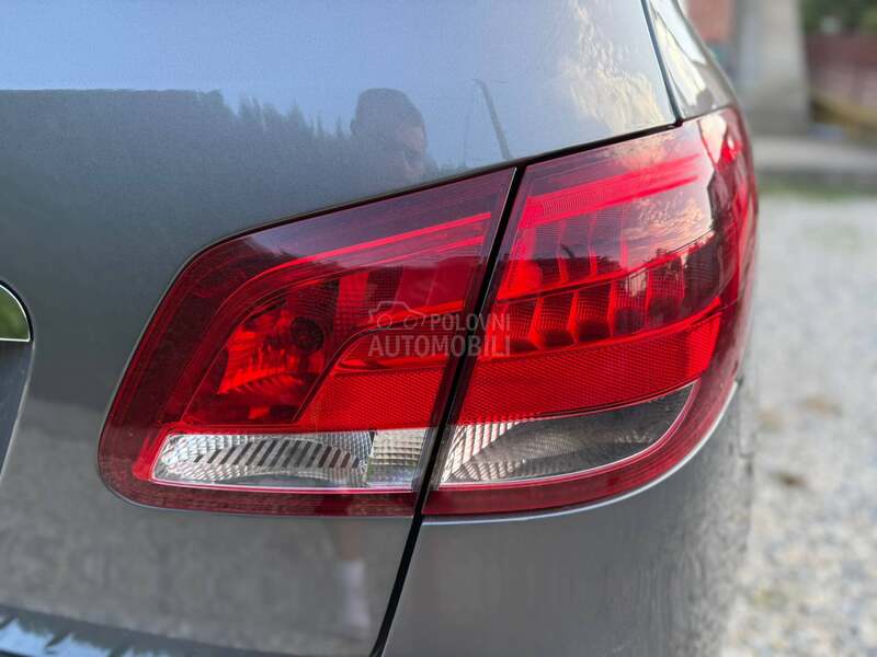 Mercedes Benz B 180 u.v.o.z. C.H.