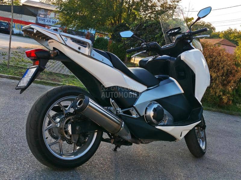 Honda INTEGRA NC700D