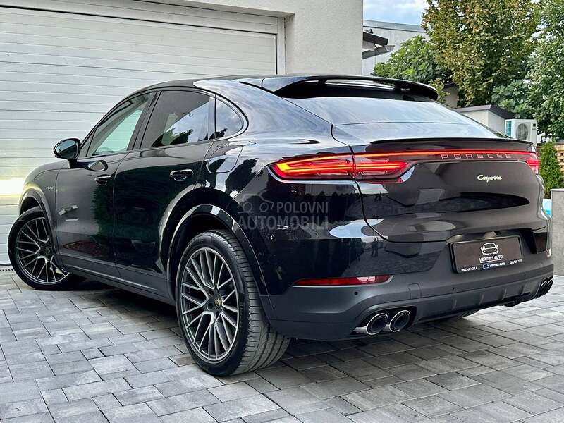 Porsche Cayenne Coupe e-HYBRID