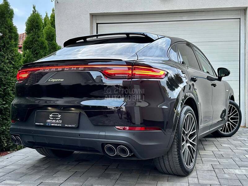 Porsche Cayenne Coupe e-HYBRID