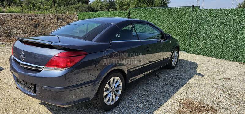 Opel Astra H 