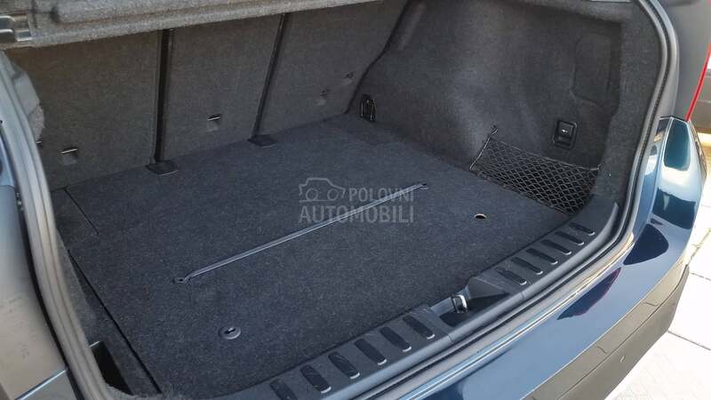 BMW X1 2.0d PREMIUM/4X4/AUT