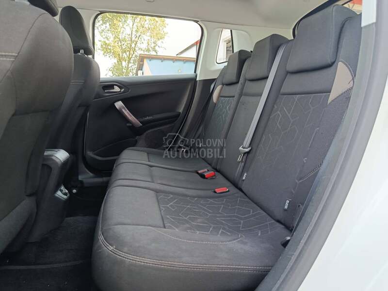 Peugeot 2008 1.2 Puretech