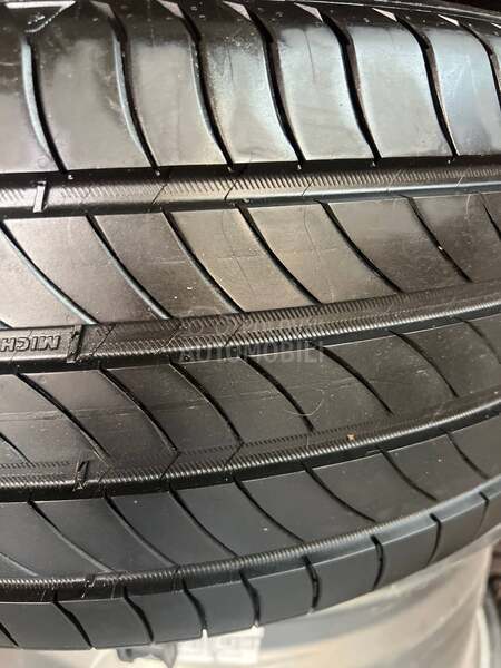 Michelin 225/55 R17 Letnja