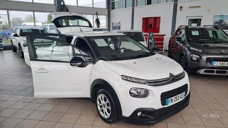 Citroen C3 1.2 PURE NAV LED USB