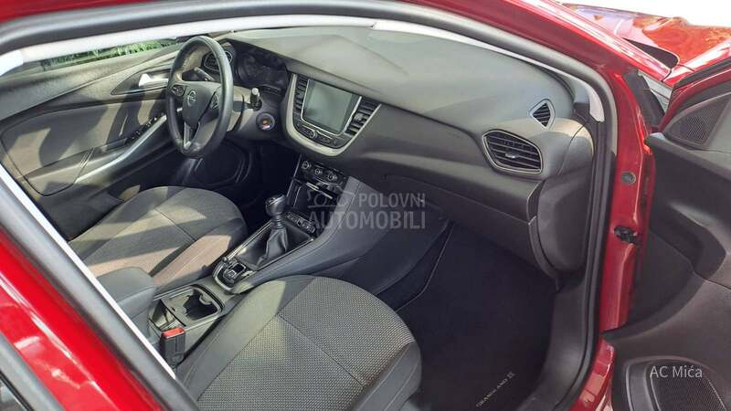 Opel Grandland 1.2 TURB NAV ALU KAM