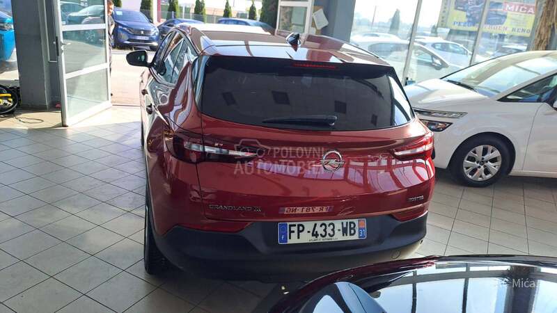 Opel Grandland 1.2 TURB NAV ALU KAM