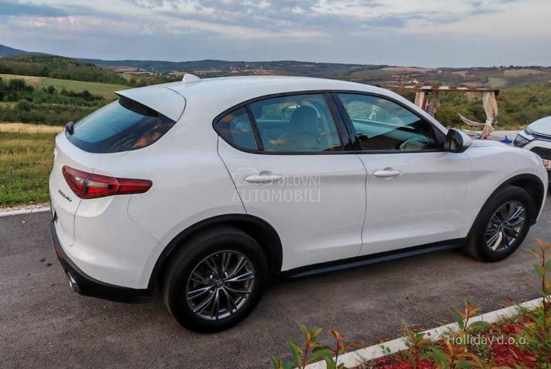 Alfa Romeo Stelvio 2.2Mjtd Q4 Nav Led