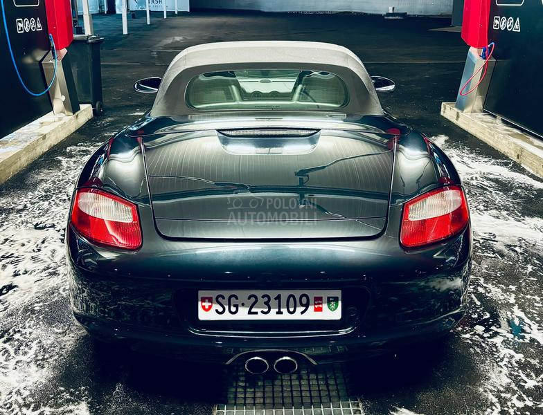 Porsche Boxster 