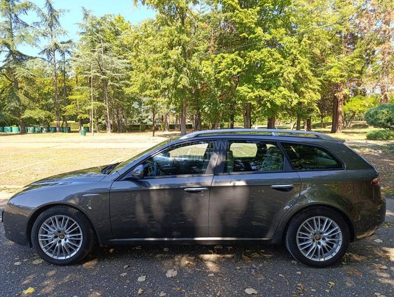 Alfa Romeo 159 1.9