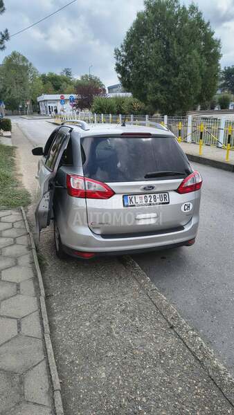 Ford Grand C-Max 1.0 eco boost