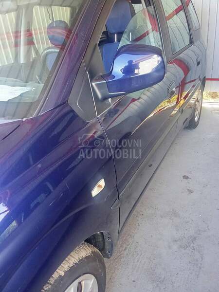 Hyundai Matrix 