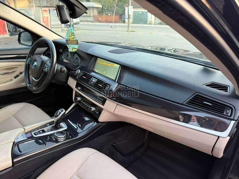BMW 530 xDrive/alpine.grill
