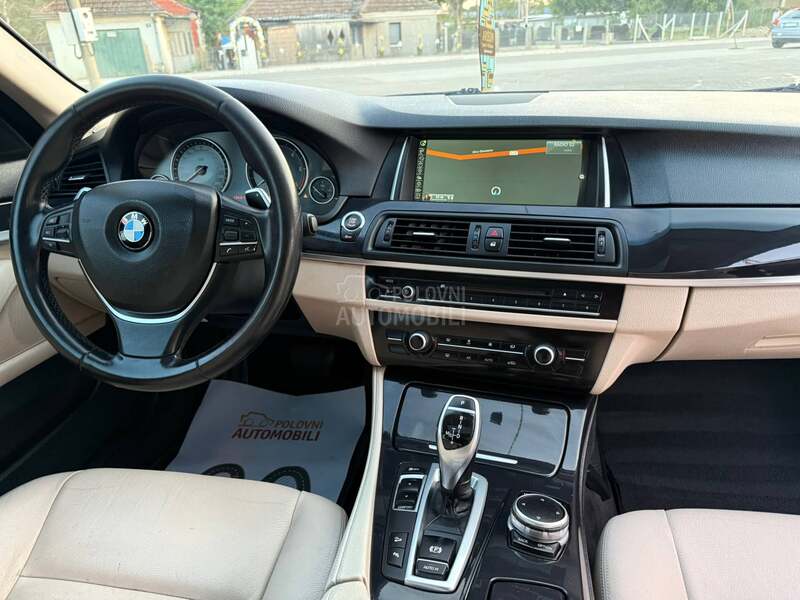 BMW 530 xDrive/alpine.grill