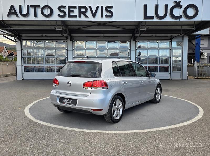 Volkswagen Golf 6 1.6 TDI style T O P