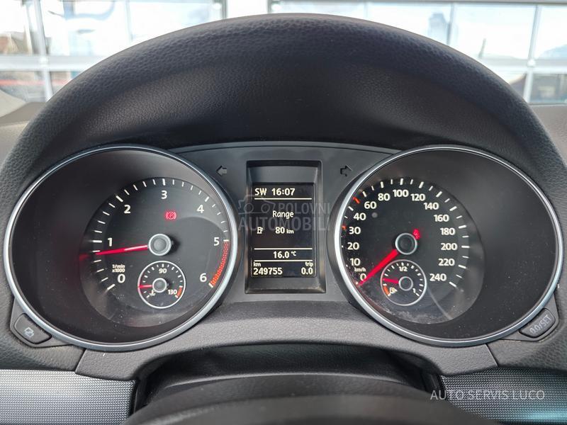 Volkswagen Golf 6 1.6 TDI style T O P