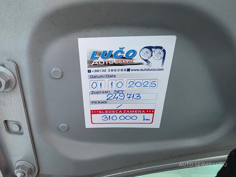 Volkswagen Golf 6 1.6 TDI style T O P