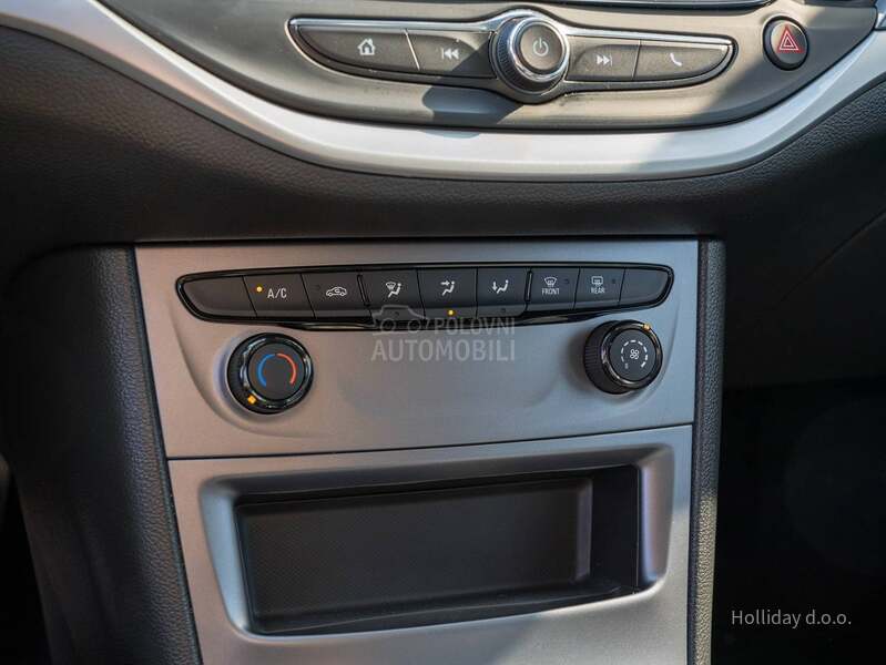 Opel Astra K 1.5Diesel led